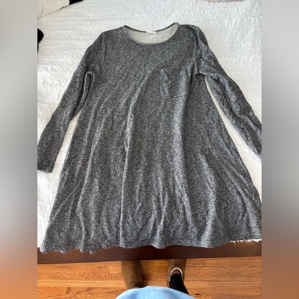 Women’s size L/XL grey jersey sweatshirt dress from fantastic fawn